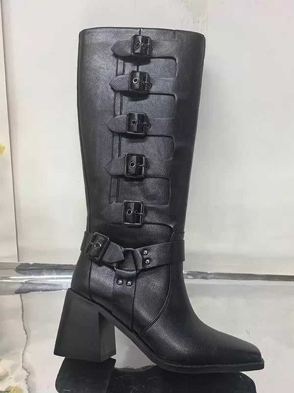 Schwarze Reitstiefel für Damen mit quadratischer Zehenpartie, Schnallendetail, klobigem Absatz und kniehohem Schaft